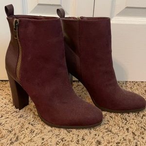Burgundy booties- never worn